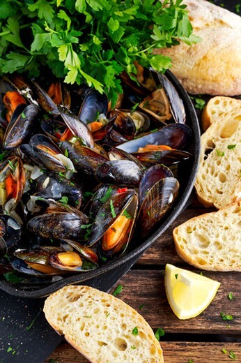 Steamed Mussels Recipe | Vina Robles Winery